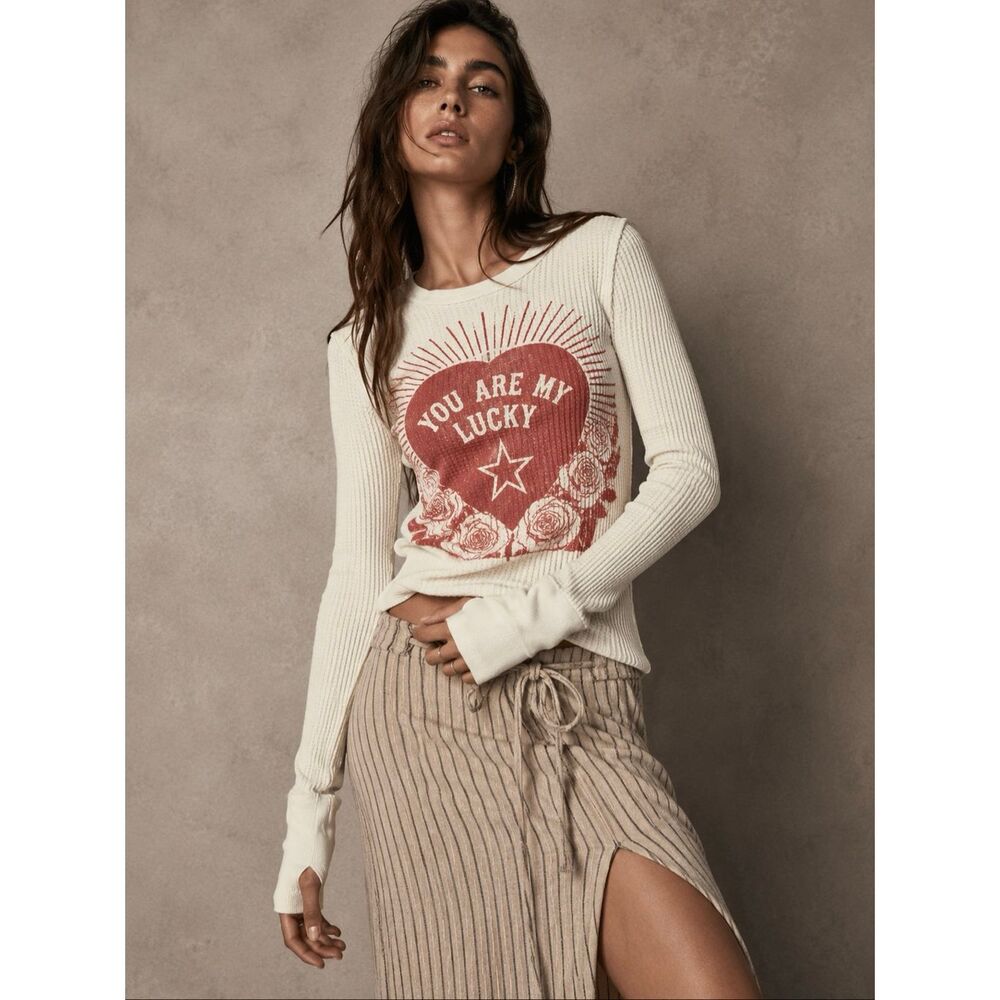 Free People Lucky Locket Thermal Tee Ivory Heart Graphic Thumbhole Small - Picture 1 of 16